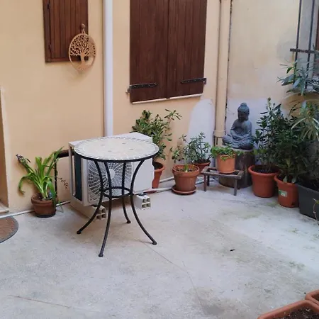 Appartement Zen Con Parcheggio Gratuito E Check In Automatico 24 Su 24 Con Netflix, Dazn E